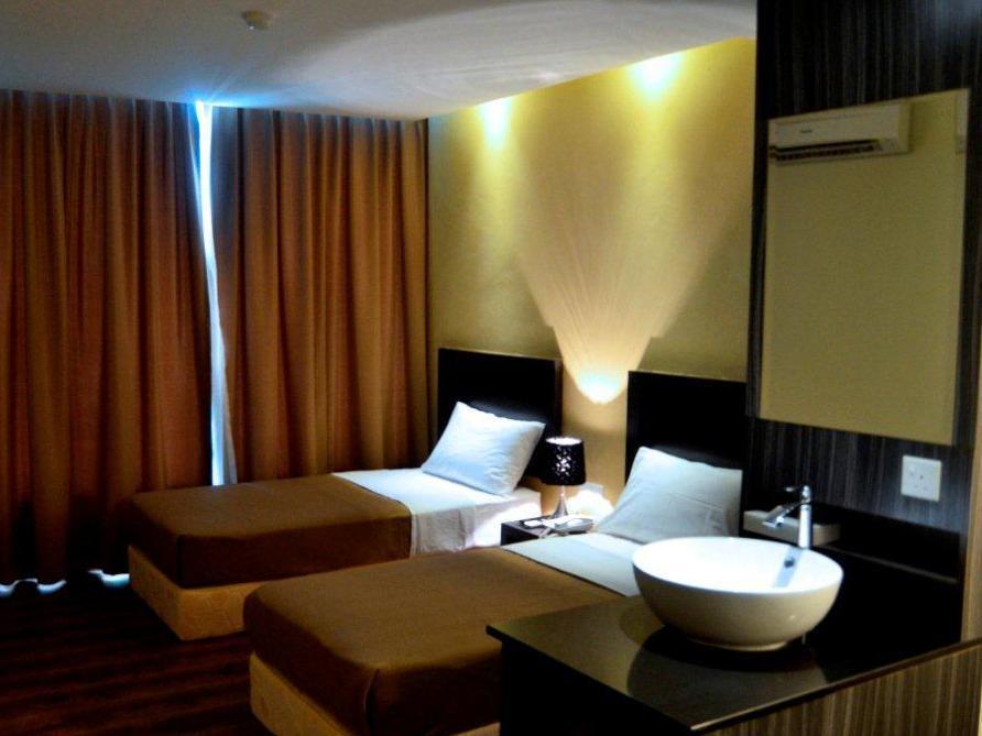 Zotel Business & Leisure Hotel كوشنج المظهر الخارجي الصورة